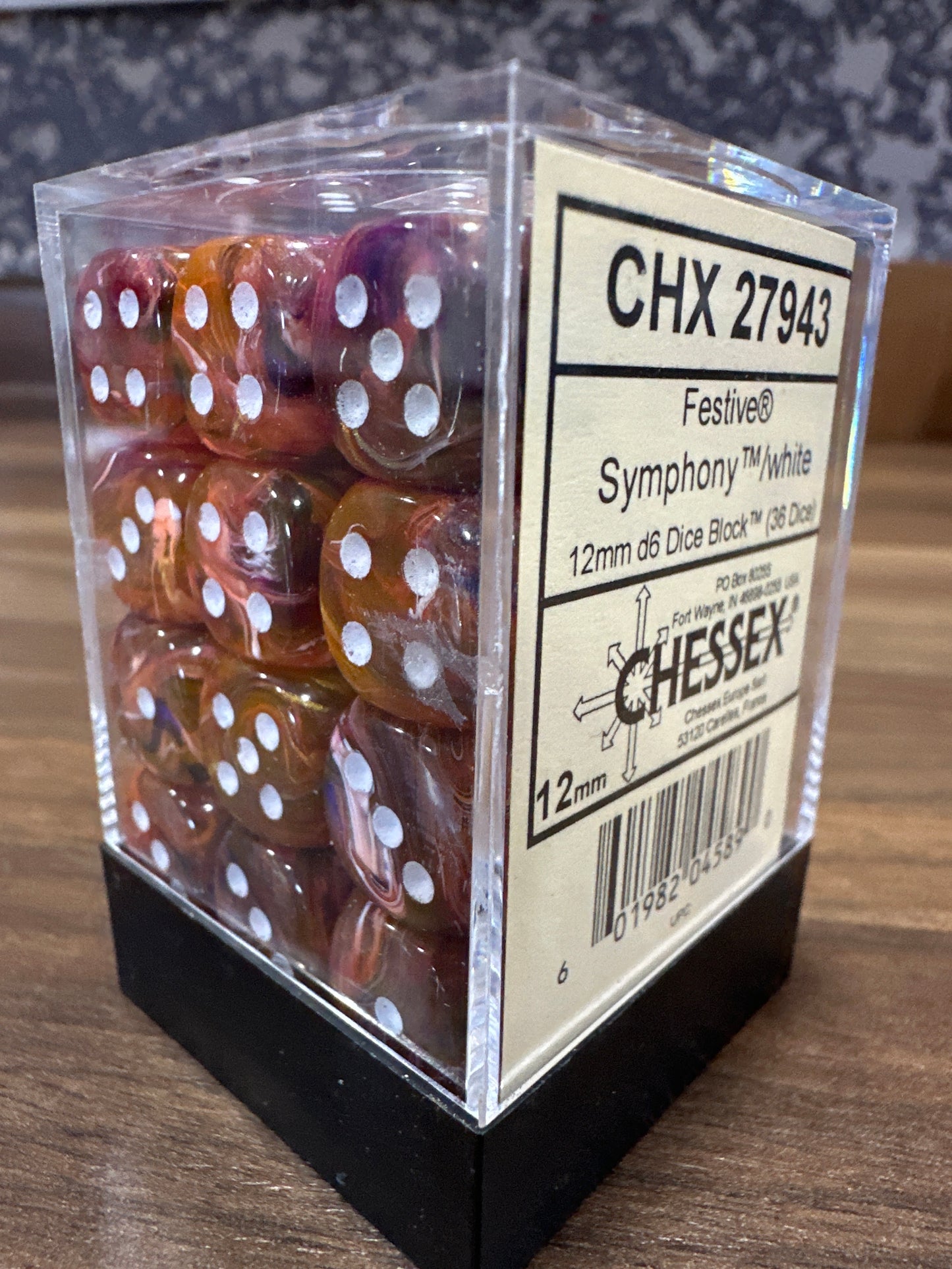 Festive Symphony/White 12mm D6 (36 Dice)