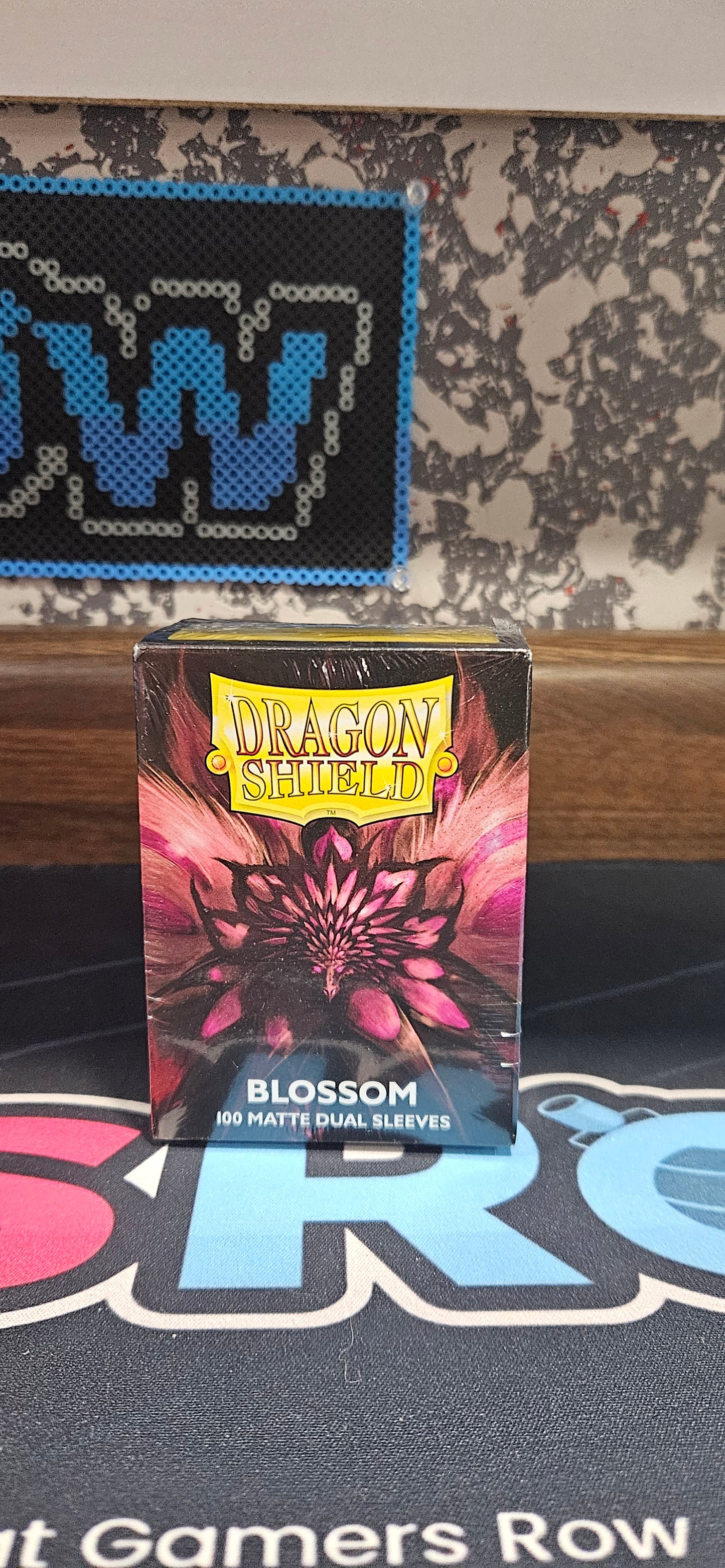 Blossum Dragon Shield 100ct matte Dual Sleeves