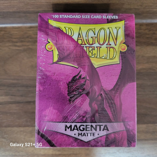 Dragon Shield Magenta