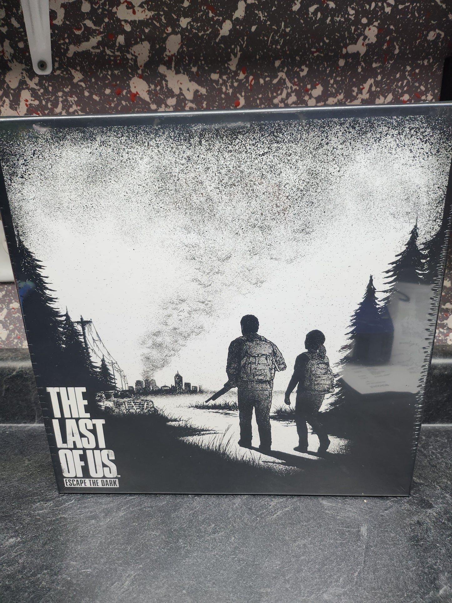 The last of us escape the dark