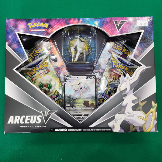 Arceus v figure collection