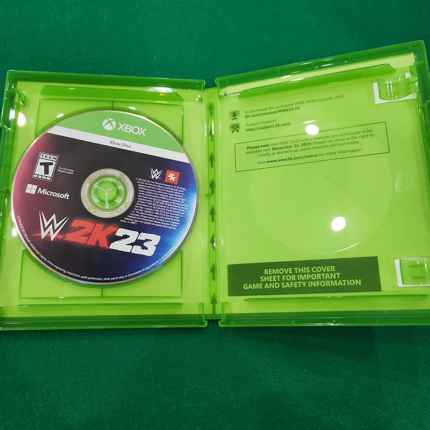 WWE 2k23 deluxe edition