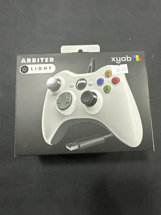 White Xbox 360 Wired Controller