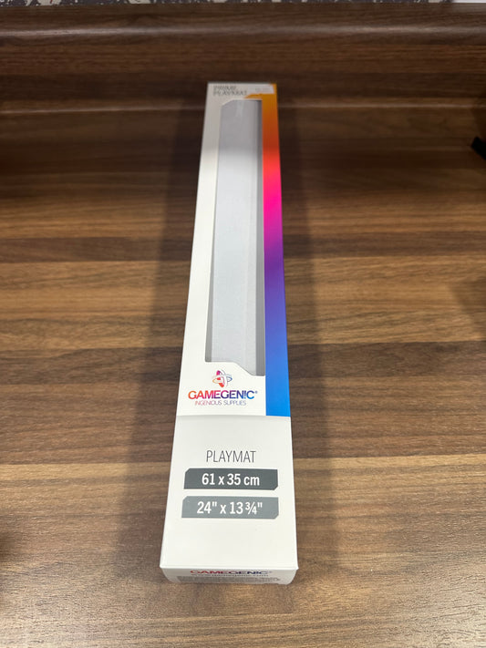 White Playmat