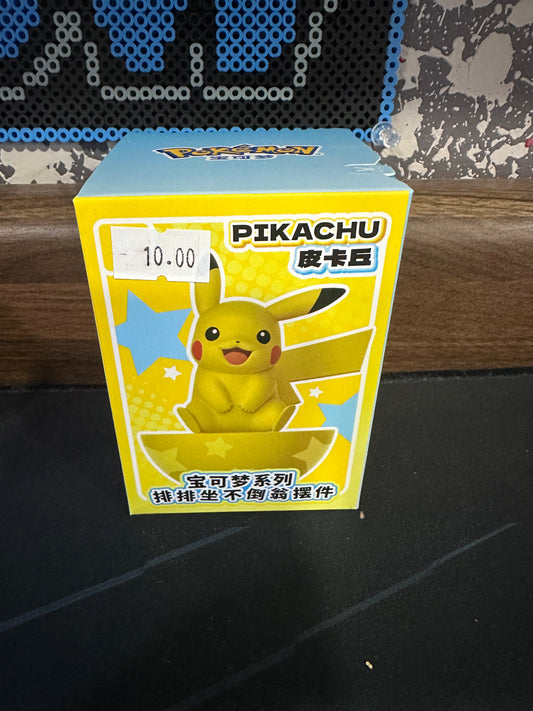 Pikachu Sitting Tumbler Ornaments